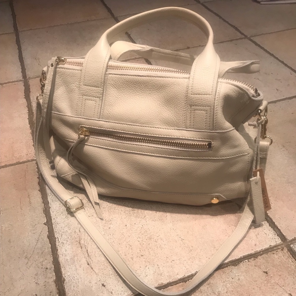 Linea Pelle Leather Handbag